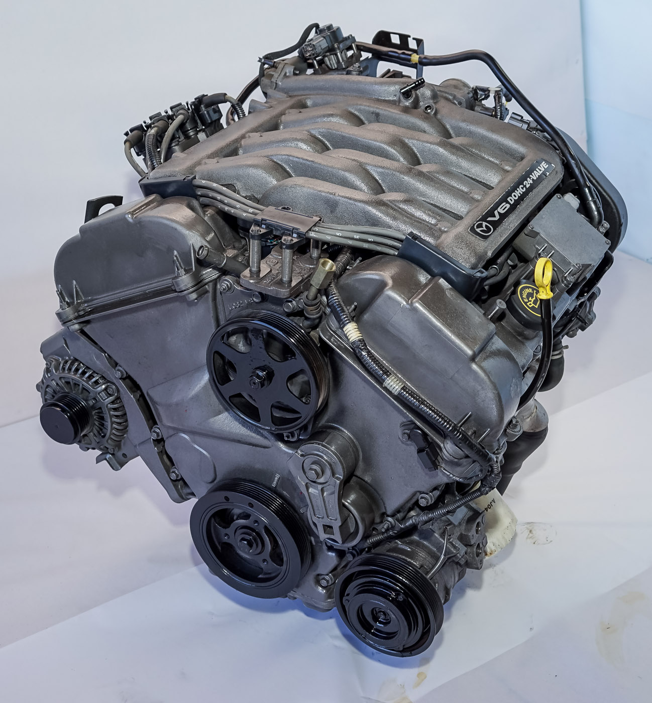 Купить двигатель v6. Mazda МПВ 2,5 двигатель. Mazda MPV 3.2 двигатель. Двигатель Мазда MPV v6. Двигатель Мазда MPV 3.0.